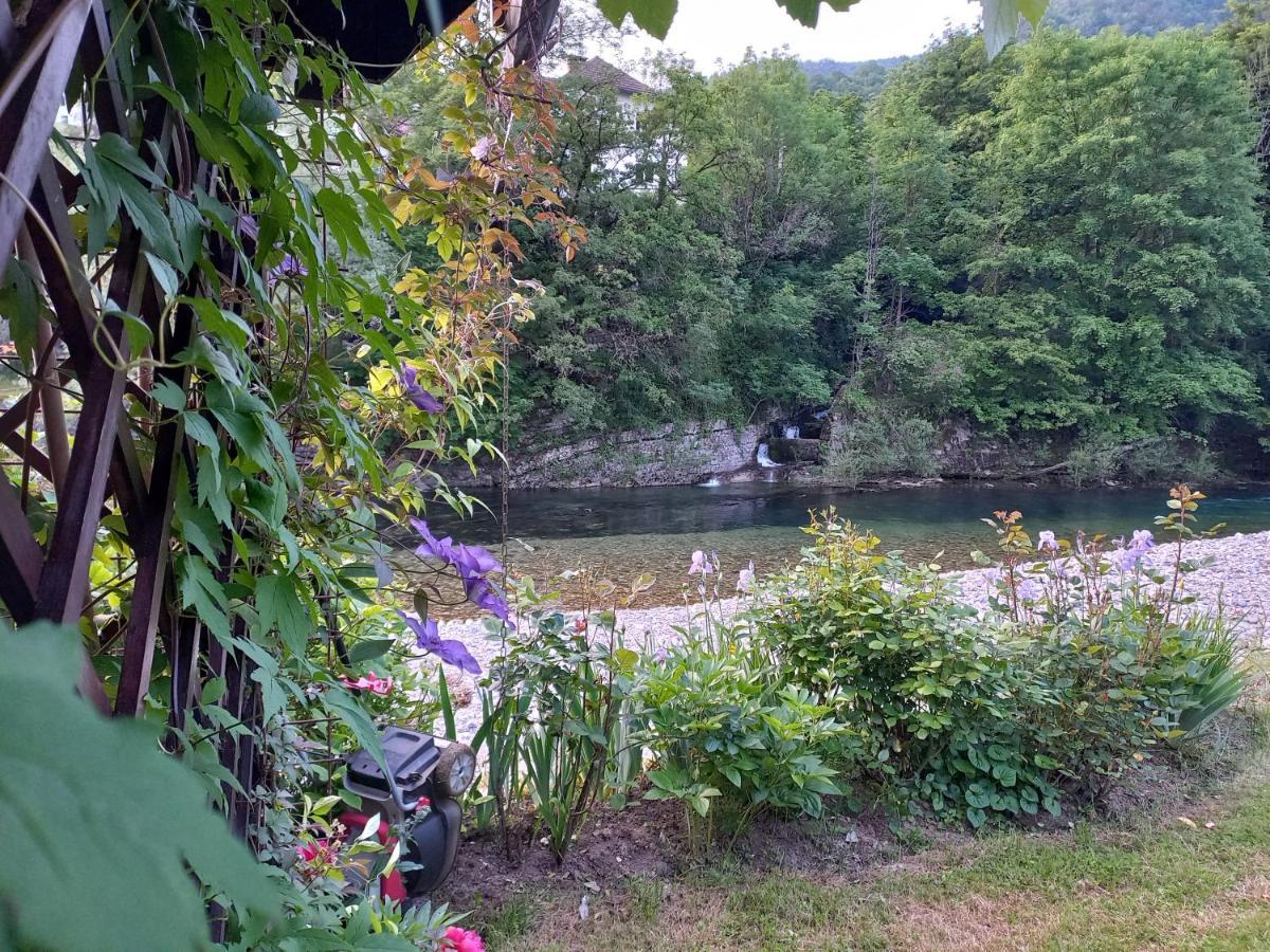 Riverside Villa Avo - Apartment Martin Spodnja Idrija 외부 사진